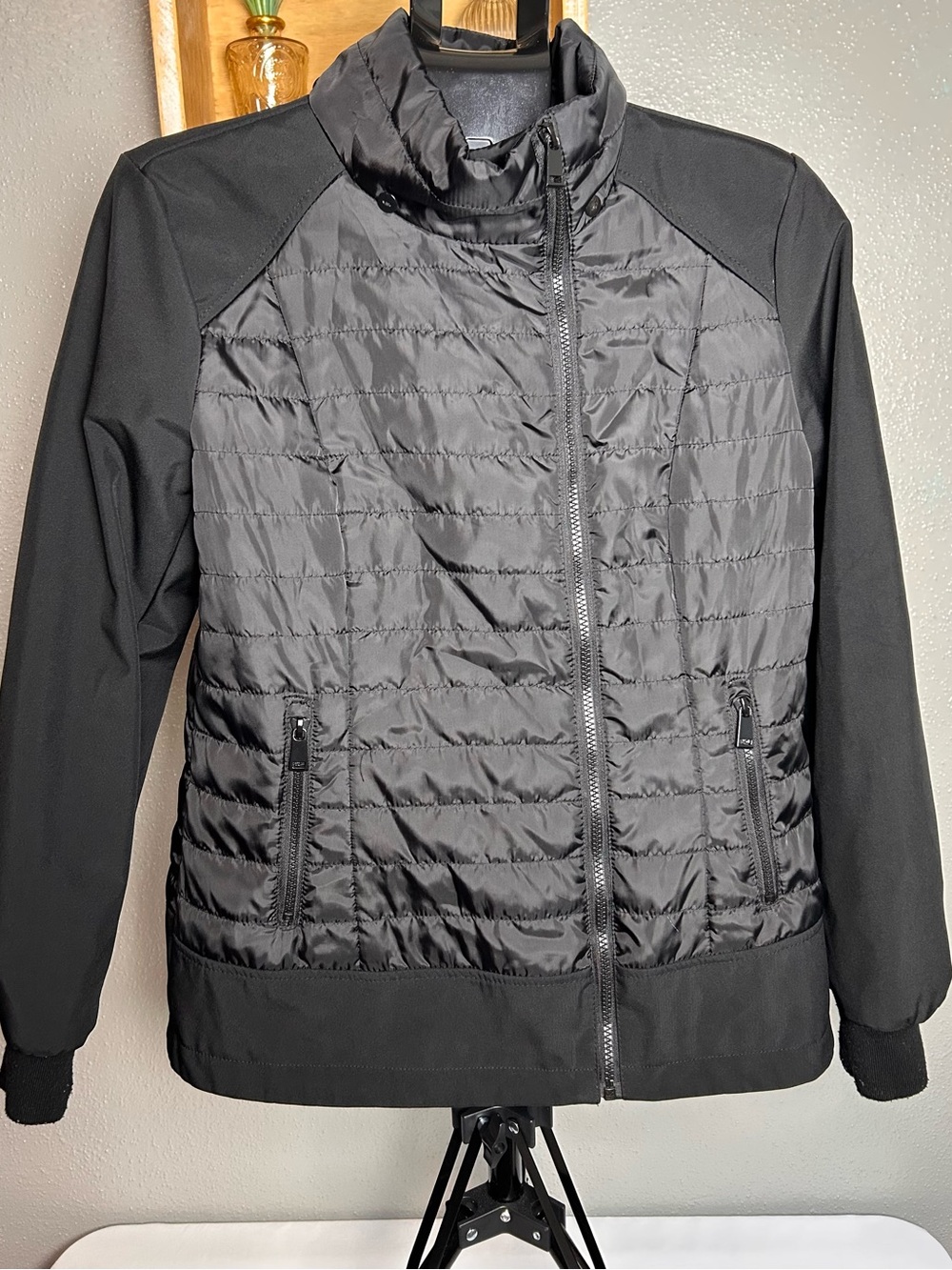 Sebby Black Quilted Hybrid Puffer Jacket